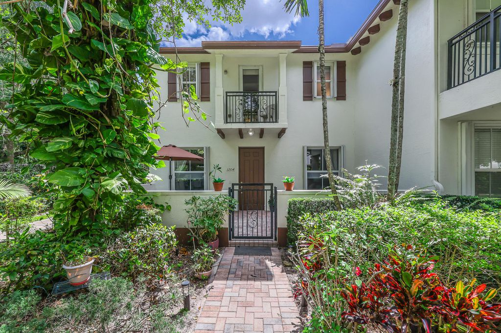 4651 Mimosa Terrace 1204, Coconut Creek, FL 33073