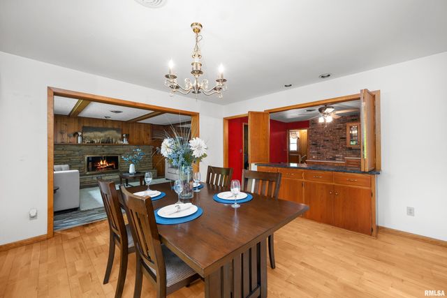 3235 29TH Avenue Court, Rock Island, IL 61201