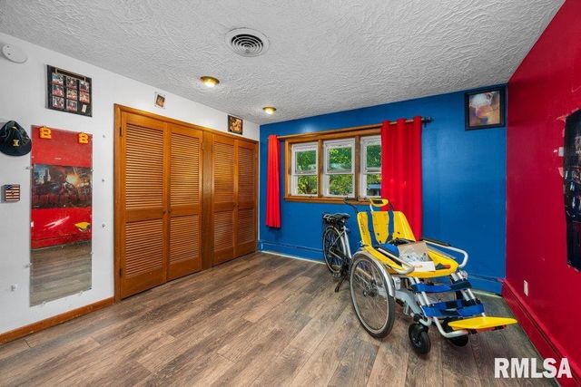 3235 29TH Avenue Court, Rock Island, IL 61201