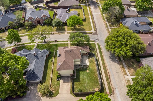 1222 Sycamore Drive, Carrollton, TX 75007