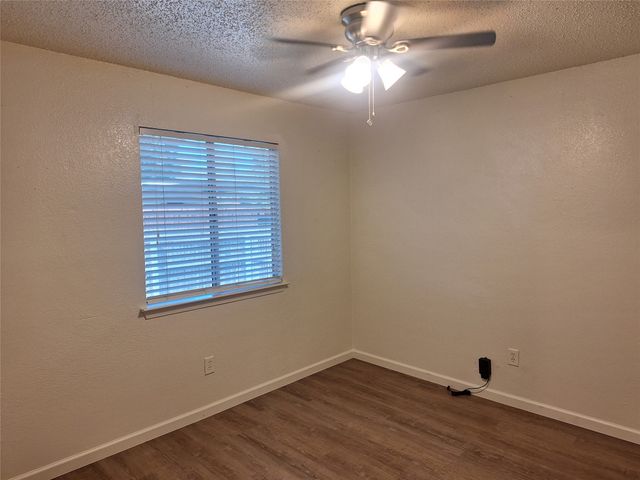 3946 Queens Court, Garland, TX 75043