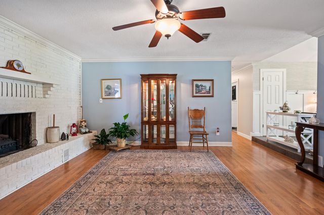 1016 Darlington Oak Drive, Niceville, FL 32578