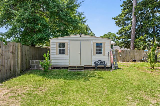 1016 Darlington Oak Drive, Niceville, FL 32578