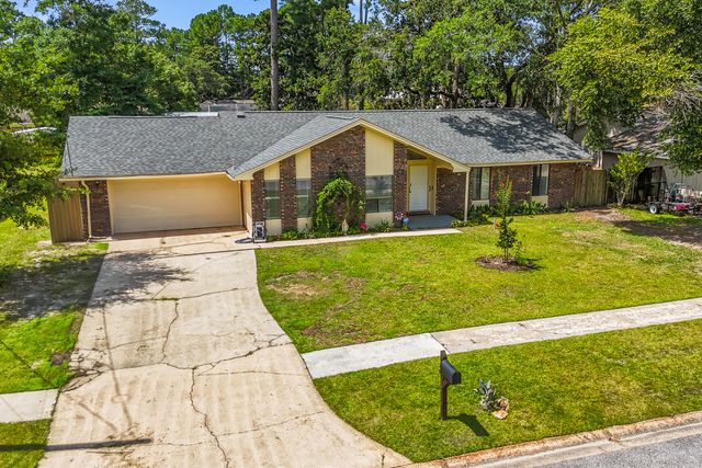 1016 Darlington Oak Drive, Niceville, FL 32578