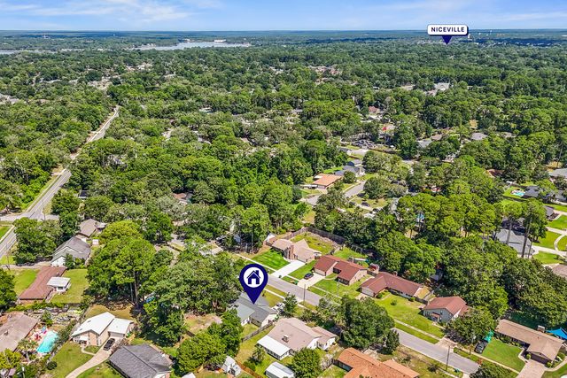 1016 Darlington Oak Drive, Niceville, FL 32578