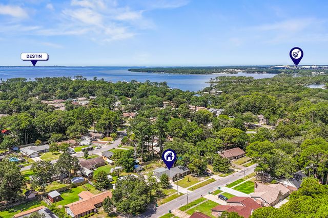 1016 Darlington Oak Drive, Niceville, FL 32578