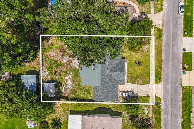 1016 Darlington Oak Drive, Niceville, FL 32578