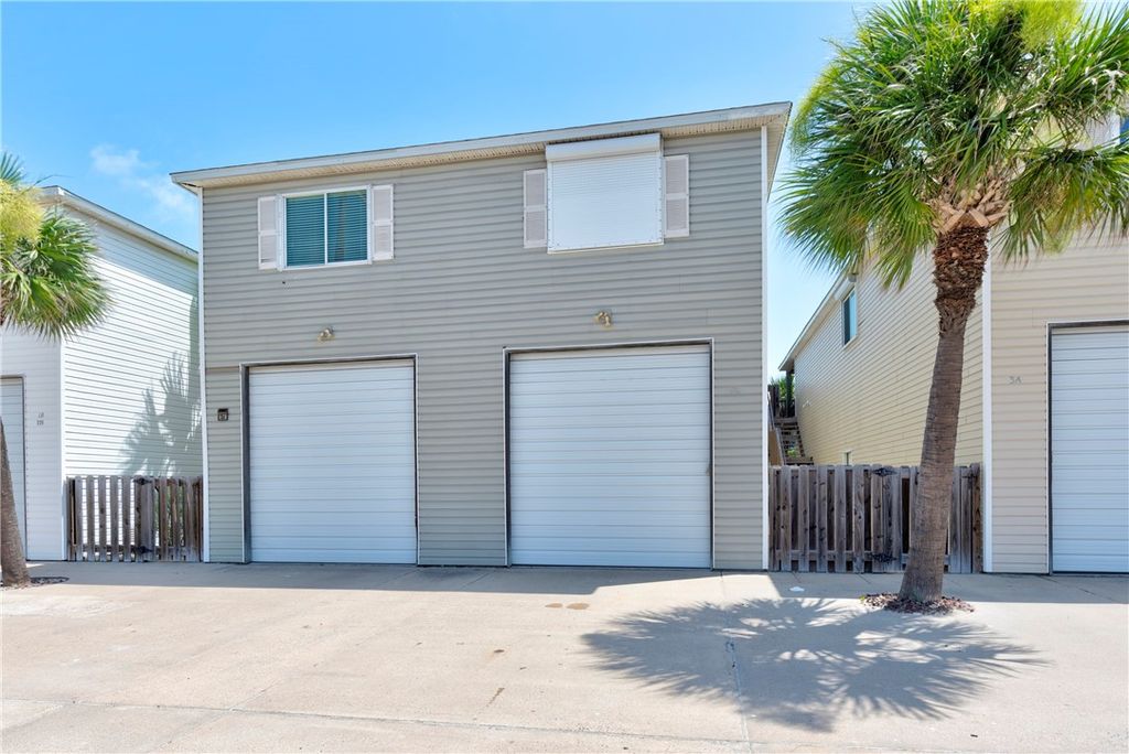 220 W Avenue F 2B, Port Aransas, TX 78373 — photo 2