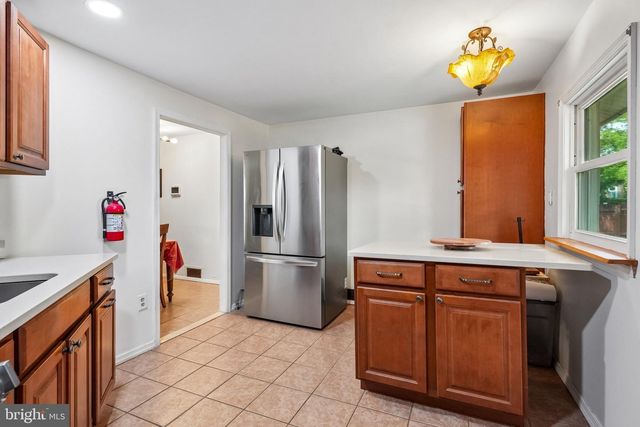 736 MAIN ST, Lumberton, NJ 08048