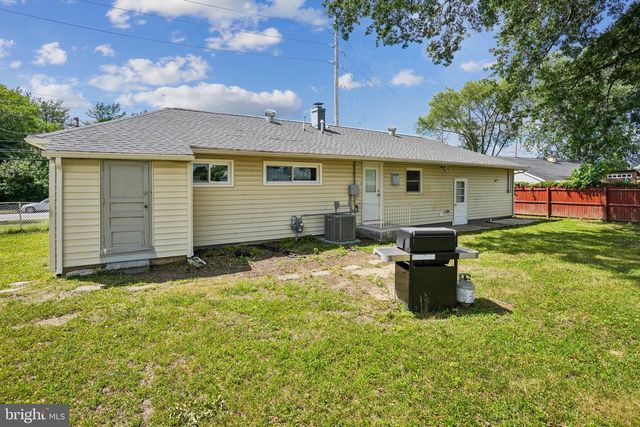 736 MAIN ST, Lumberton, NJ 08048