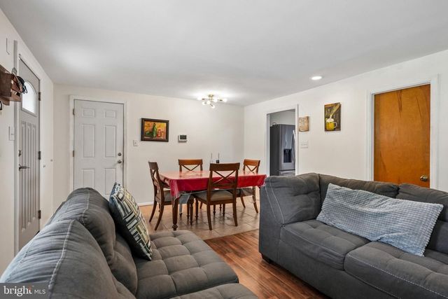 736 MAIN ST, Lumberton, NJ 08048