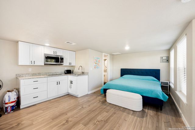 6711 Washita, San Antonio, TX 78256