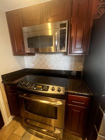 3525 Sage Road 1708, Houston, TX 77056