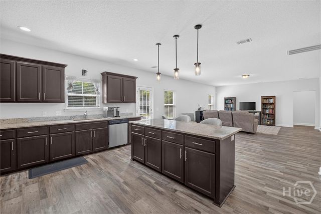 473 Meloney Drive, Hinesville, GA 31313