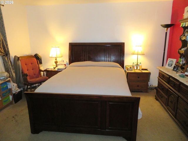 2485 N HOLLADAY St, Cornelius, OR 97113