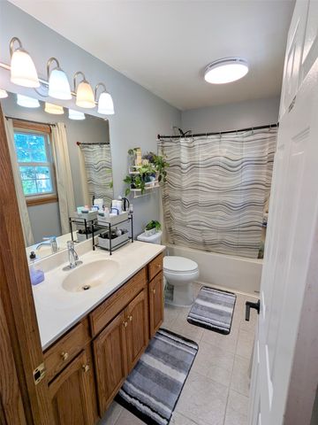 1027 W GORE Road, Erie, PA 16509
