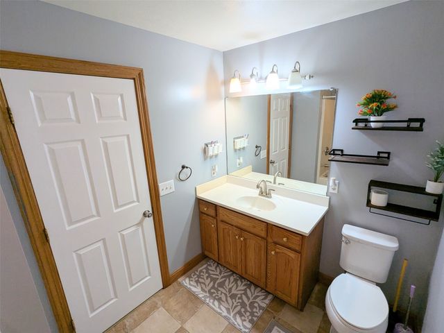 1027 W GORE Road, Erie, PA 16509