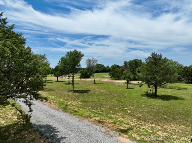 28 Kathy Lane, Eufaula, OK 74432