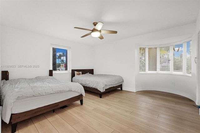 900 Tyler St, Hollywood, FL 33019