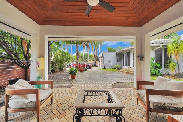 900 Tyler St, Hollywood, FL 33019