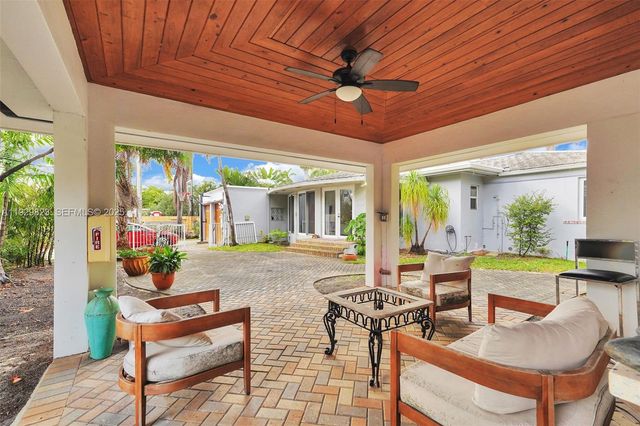 900 Tyler St, Hollywood, FL 33019