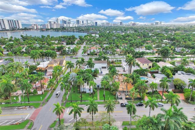 900 Tyler St, Hollywood, FL 33019