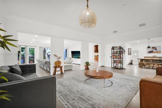 900 Tyler St, Hollywood, FL 33019