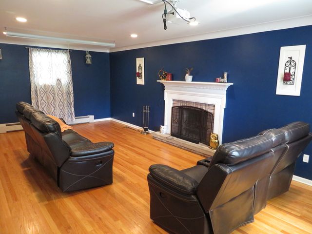 803 Junie Court, Joliet, IL 60435