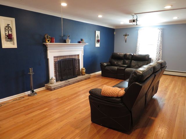 803 Junie Court, Joliet, IL 60435