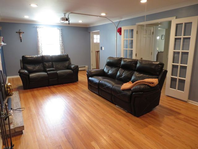 803 Junie Court, Joliet, IL 60435