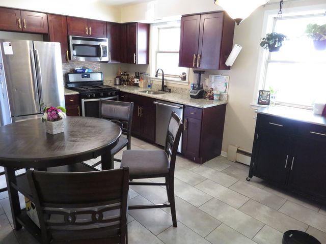 803 Junie Court, Joliet, IL 60435
