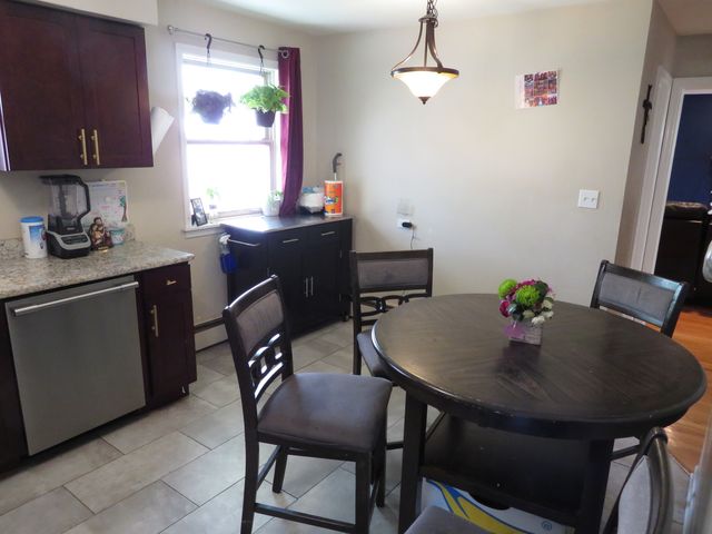 803 Junie Court, Joliet, IL 60435