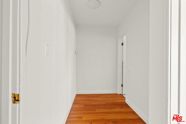 272 S Doheny Drive 1, Beverly Hills, CA 90211