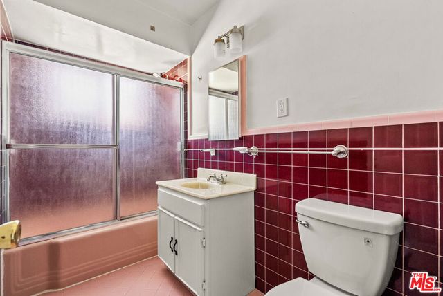 272 S Doheny Drive 1, Beverly Hills, CA 90211