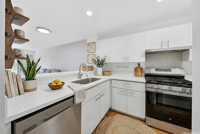 91-1058 Kekuilani Loop 1207-M, Kapolei, HI 96707