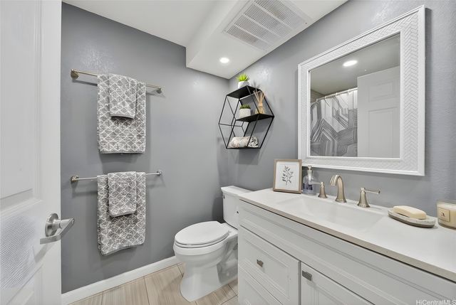 91-1058 Kekuilani Loop 1207-M, Kapolei, HI 96707