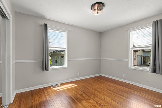 216 E TYLER Street, Morton, IL 61550