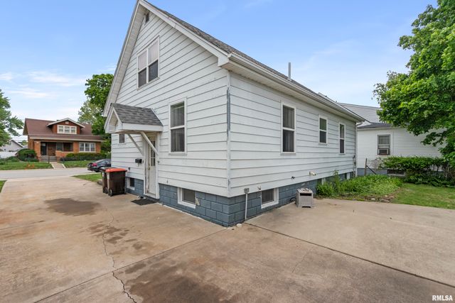 216 E TYLER Street, Morton, IL 61550