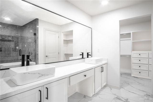 806 Sabrina Street, Alamo, TX 78516