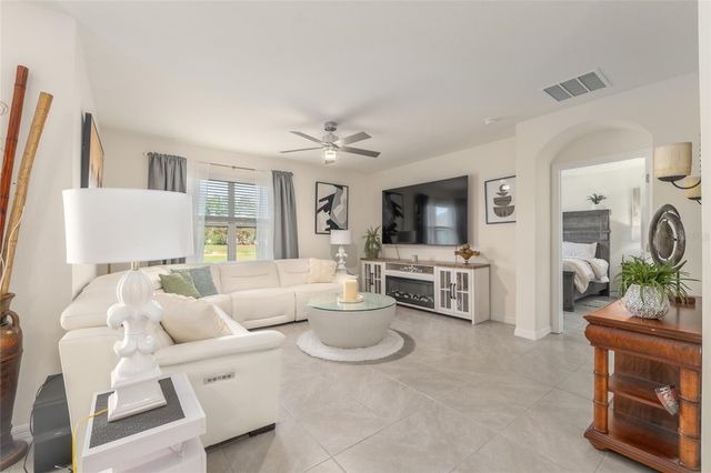 149 HICKORY COURSE CIRCLE, Ocala, FL 34472