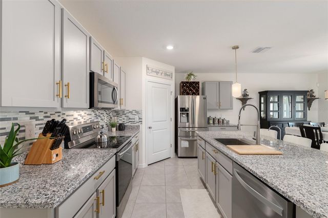 149 HICKORY COURSE CIRCLE, Ocala, FL 34472