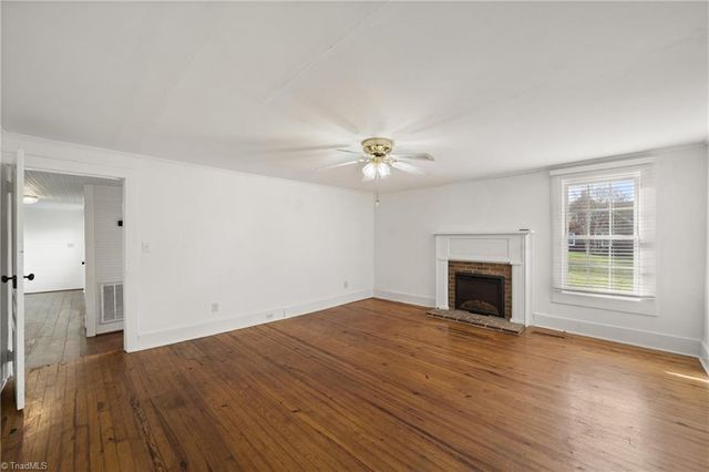 3054 N Old 52 Road, Pinnacle, NC 27043