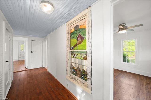 3054 N Old 52 Road, Pinnacle, NC 27043