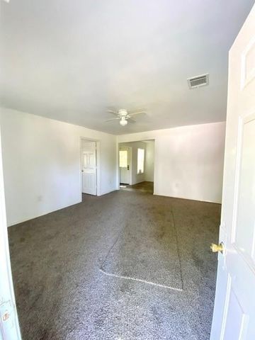 7331 Dunkirk Road, Houston, TX 77033