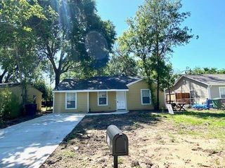 7331 Dunkirk Road, Houston, TX 77033