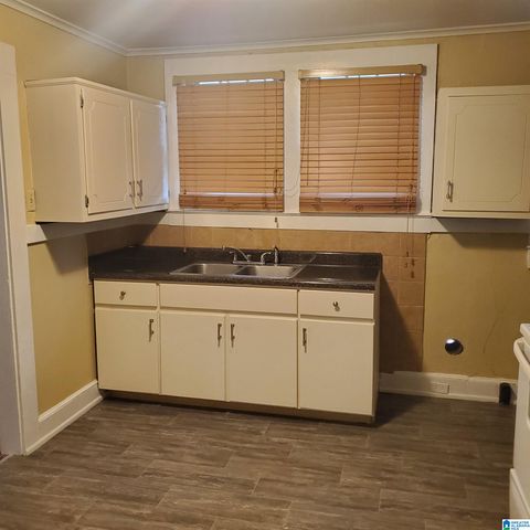 1640 GRAYMONT AVENUE W, Birmingham, AL 35208