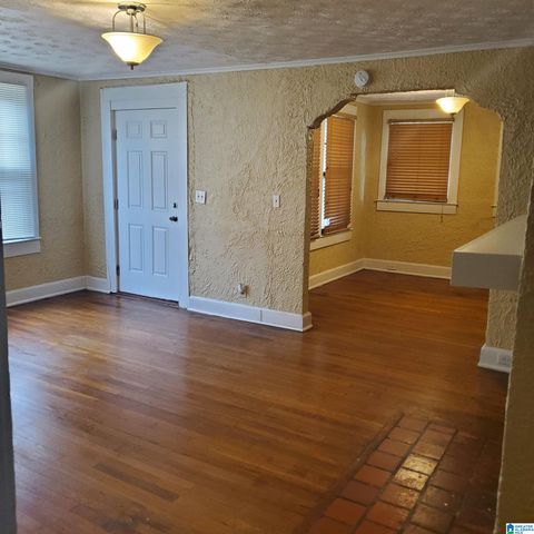 1640 GRAYMONT AVENUE W, Birmingham, AL 35208