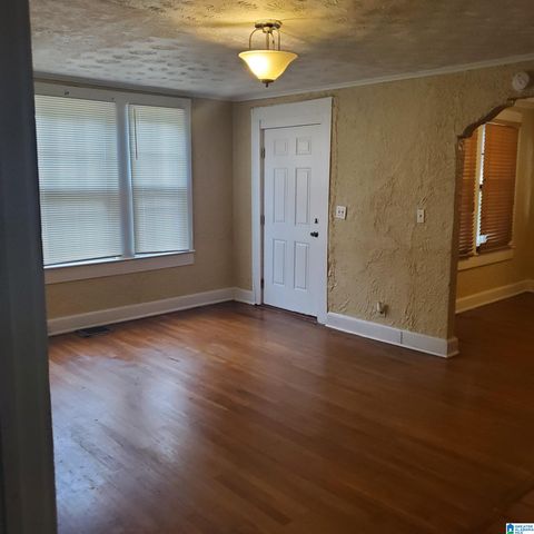 1640 GRAYMONT AVENUE W, Birmingham, AL 35208