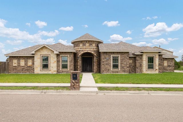 3413 Black Brush Street, Rio Grande City, TX 78582