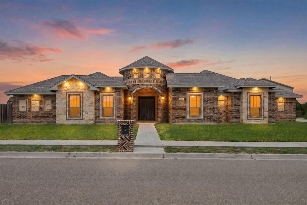 3413 Black Brush Street, Rio Grande City, TX 78582